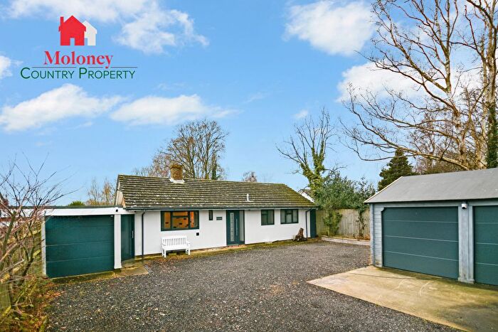3 Bedroom Detached Bungalow For Sale In Morgay Wood Lane, Three Oaks, Hastings, TN35