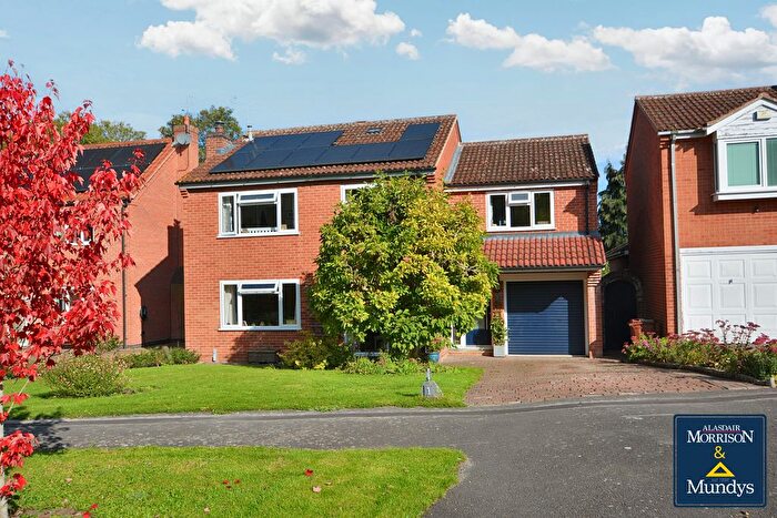 5 Bedroom Detached House For Sale In Cottams Close, Southwell, NG25