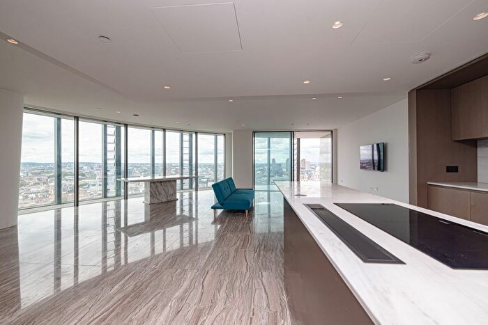 3 Bedroom Flat To Rent In Blackfriars Road, London, SE1