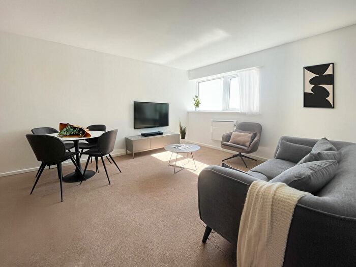2 Bedroom Apartment To Rent In Duke, Oldham Road, Failsworth, M35