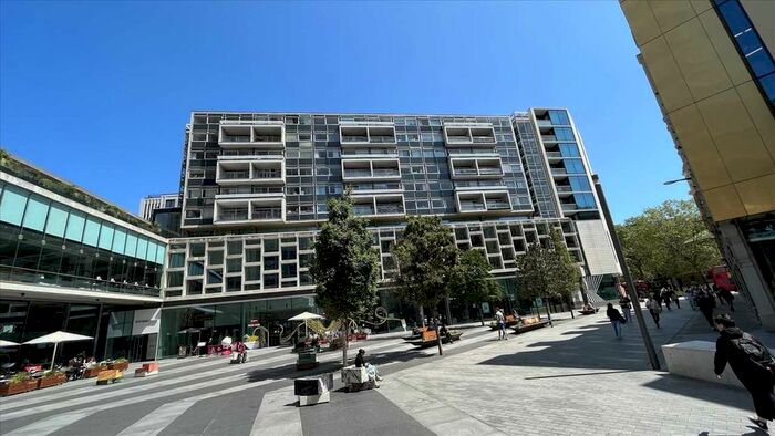 2 Bedroom Flat To Rent In Stgilesstreet, London, WC2H