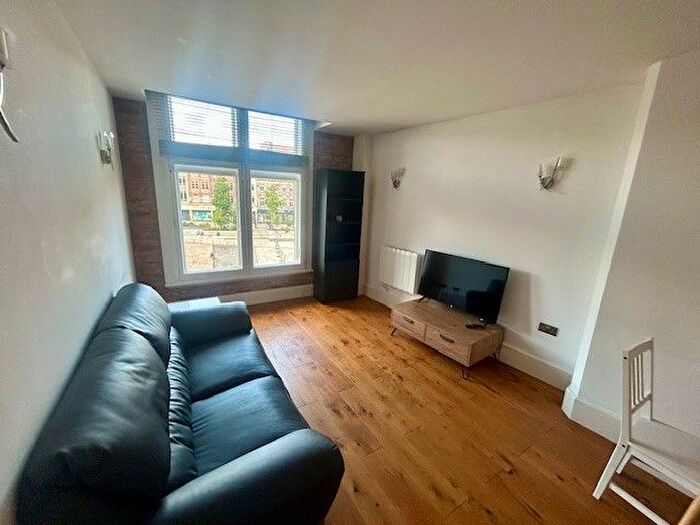 1 Bedroom Property To Rent In South Parade, Nottingham, NG1