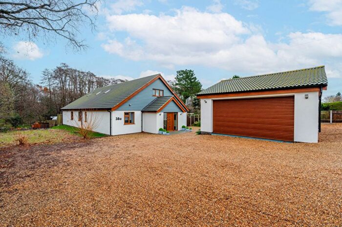 6 Bedroom Detached House For Sale In Chestnut Avenue, Oulton Broad, NR32