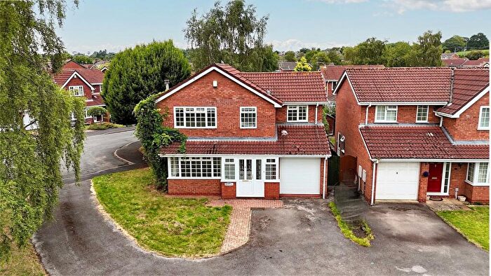 4 Bedroom Detached House For Sale In Bakewell Drive, Stone, ST15