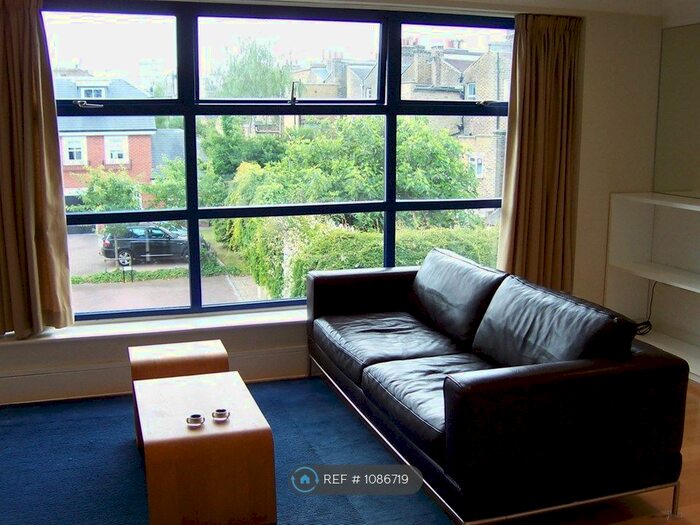 1 Bedroom Flat To Rent In Putney Bridge Road, London SW15
