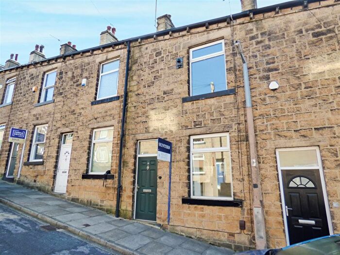 2 Bedroom Terraced House To Rent In Stanley Street, Bingley, BD16