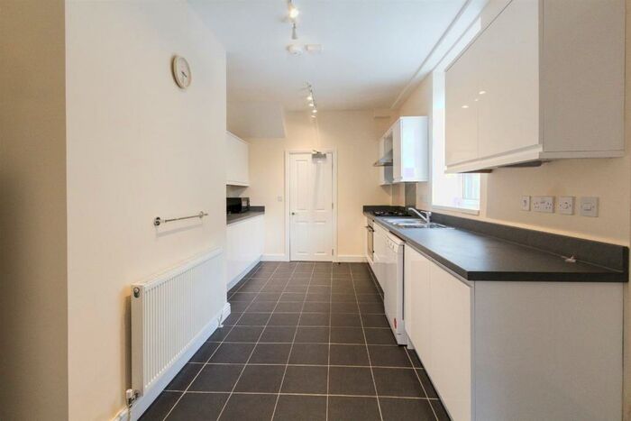 6 Bedroom Terraced House To Rent In &#pppw - Holly Ave, Jesmond, NE2