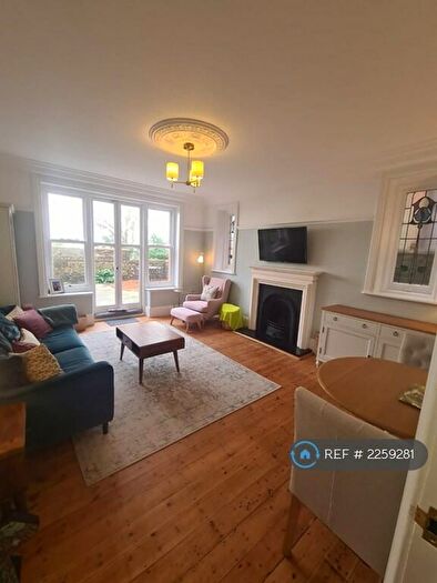 1 Bedroom Flat To Rent In Clifton Road, Brighton, BN1