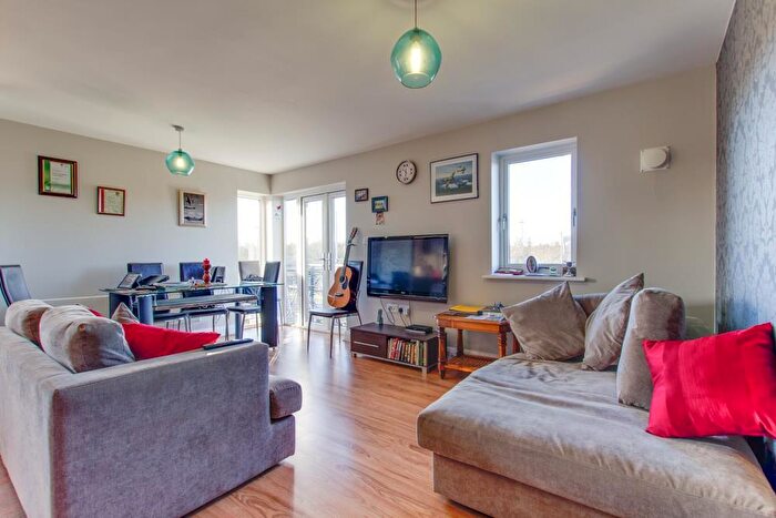 2 Bedroom Apartment To Rent In Old Watford Road, Bricket Wood, St Albans, AL2