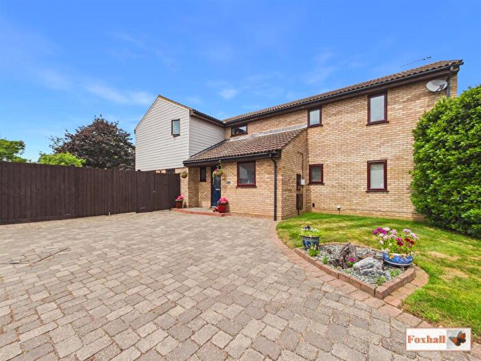5 Bedroom Detached House For Sale In Saddlers Place, Martlesham Heath, Ipswich, IP5