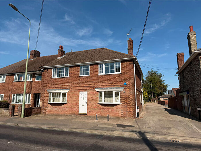 2 Bedroom Flat To Rent In North Terrace, Mildenhall, Bury St. Edmunds, IP28