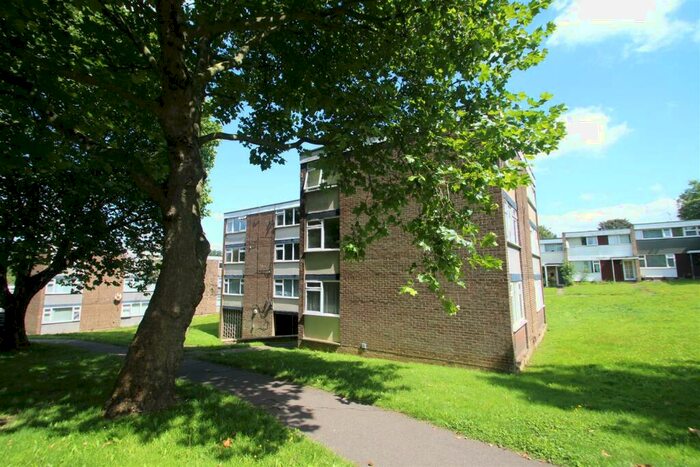 2 Bedroom Apartment To Rent In Westerdale, Hemel Hempstead, HP2
