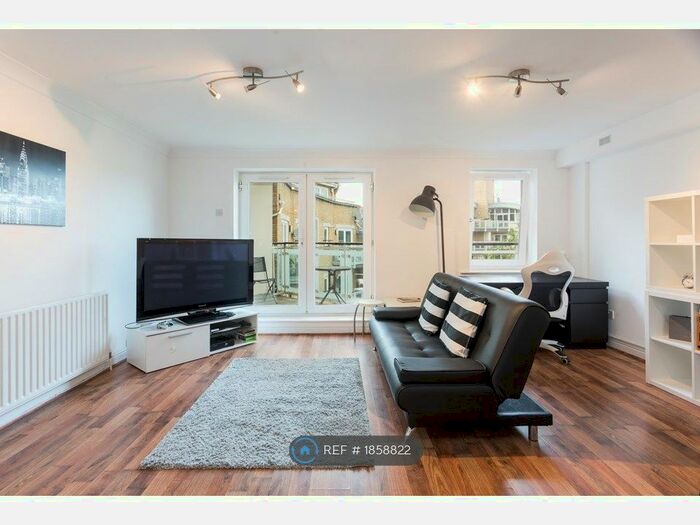 2 Bedroom Flat To Rent In Spruce House, London, SE16