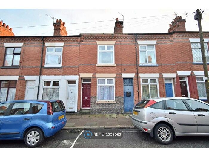 3 Bedroom Terraced House To Rent In Warwick Street, Leicester, LE3