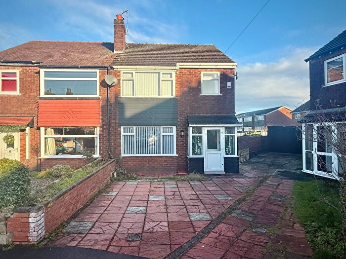 3 Bedroom Semi Detached House For Sale In Dorland Grove, Heaviley, Stockport, SK2