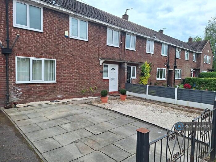 3 Bedroom Terraced House To Rent In Norris Road, Manchester, M33
