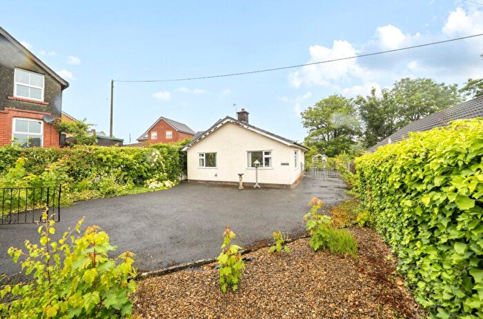 2 Bedroom Bungalow For Sale In Newbridge-on-Wye, Llandrindod Wells, Powys, LD1