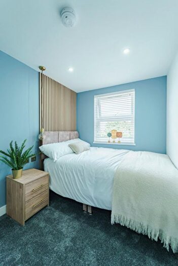 Studio To Rent In Aldermans Drive, Room, Peterborough, Cambridgeshire, PE3