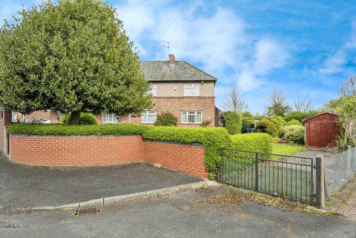 3 Bedroom Semi-Detached House For Sale In New Street, Carcroft, Doncaster, South Yorkshire, DN6