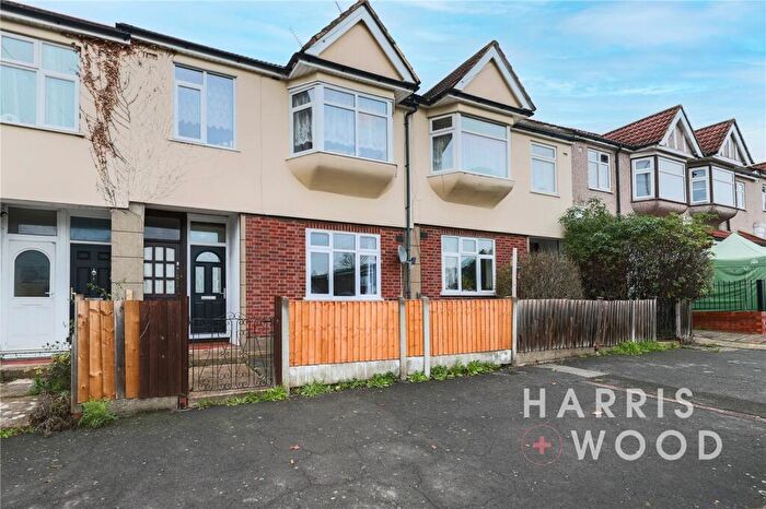 2 Bedroom Maisonette To Rent In Hornchurch Road, Hornchurch, RM11