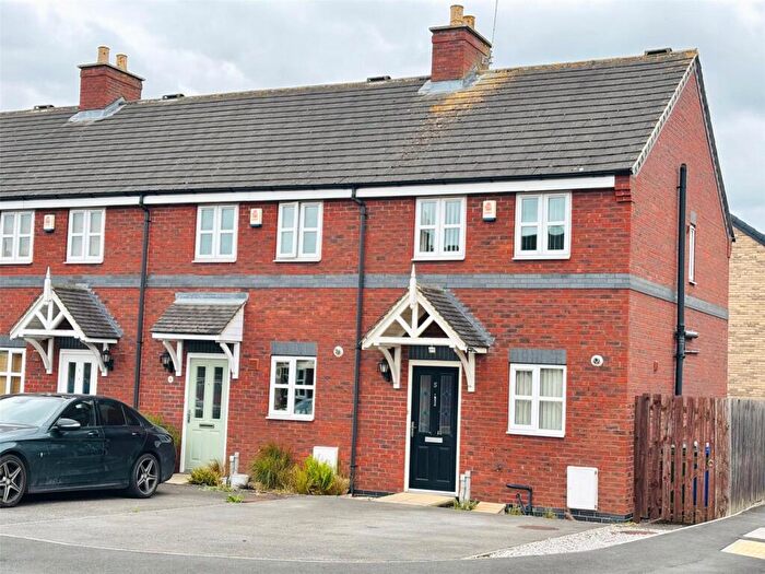 2 Bedroom End Of Terrace House For Sale In Claytons Fold, Gilberdyke, Brough, East Yorkshire, HU15
