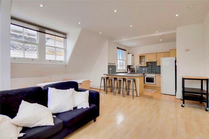 2 Bedroom Apartment To Rent In Old Street, London, Uk, EC1V