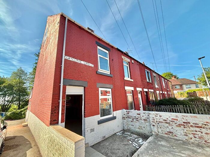 3 Bedroom End Of Terrace House To Rent In Claycliffe Terrace, Goldthorpe, S63