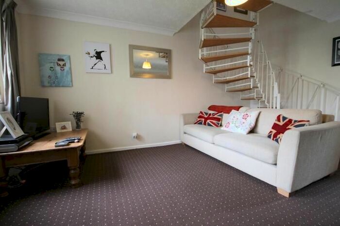 2 Bedroom Property To Rent In St. Davids Close, Long Stratton, Norwich, NR15