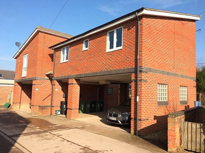 1 Bedroom Flat To Rent In Radley Road, Abingdon, OX14