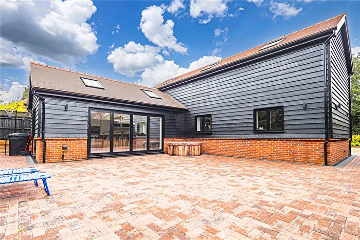 3 Bedroom Detached House For Sale In Tower Hill, Chipperfield, Kings Langley, Hertfordshire, WD4