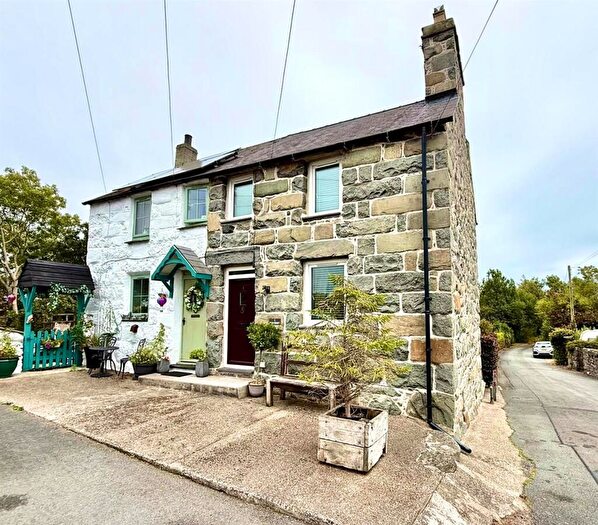 2 Bedroom Semi Detached House For Sale In Afonwen, Chwilog, LL53