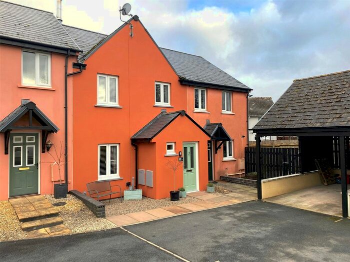 3 Bedroom Terraced House For Sale In Parc Tarell, Brecon, Powys, LD3