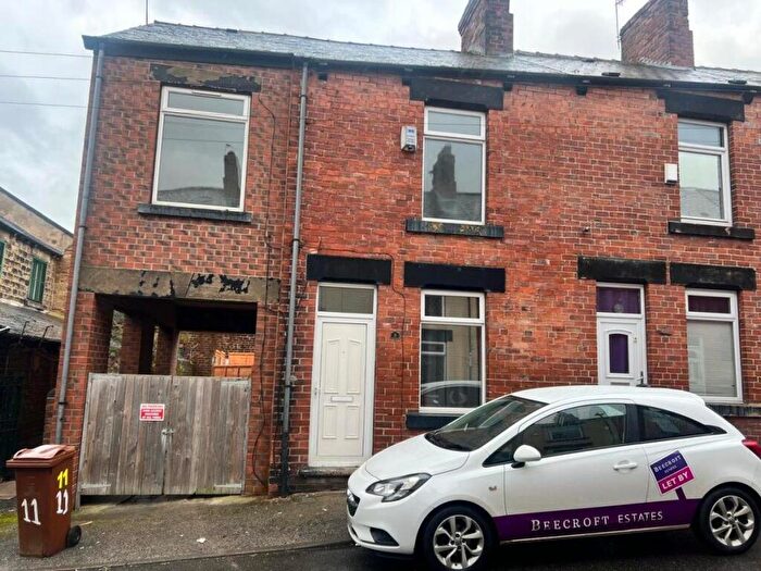 3 Bedroom Terraced House To Rent In Hoyland Street, Wombwell, S73