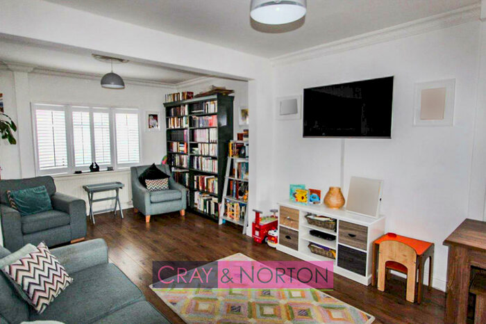2 Bedroom Terraced House To Rent In Ritchie Road, Croydon, CR0