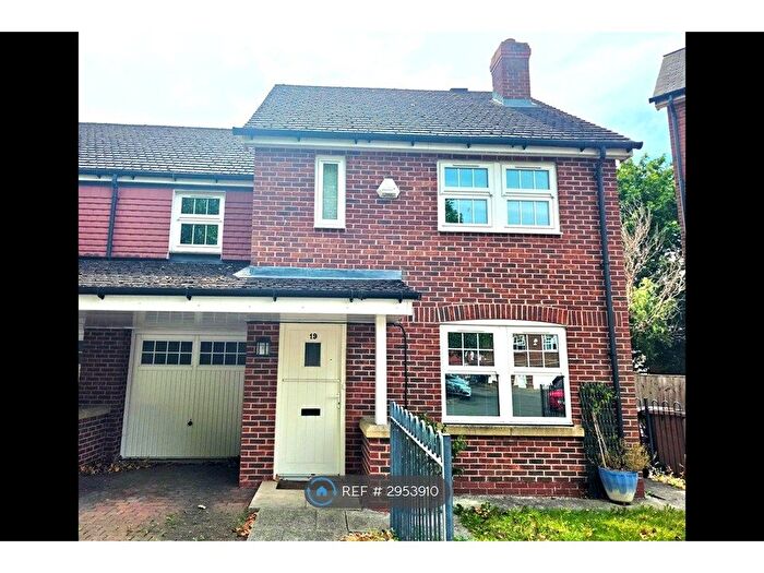 3 Bedroom End Of Terrace House To Rent In Galloway Green, Congleton, CW12