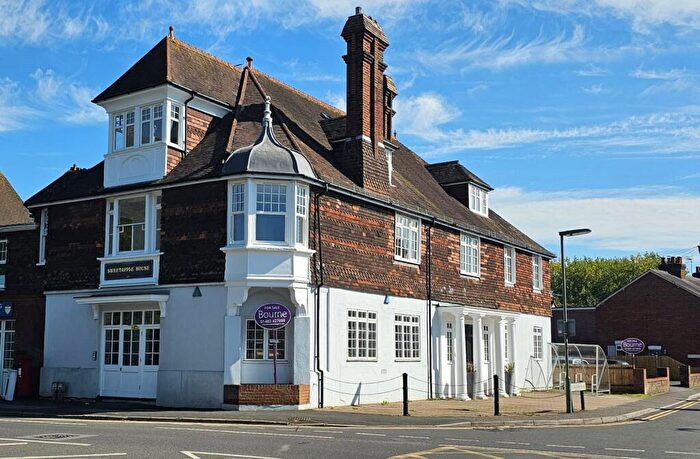 2 Bedroom Apartment For Sale In Catteshall Road, Godalming, Surrey, GU7