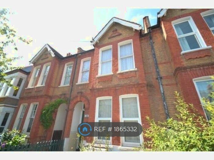 2 Bedroom Flat To Rent In Francemary Road, London, SE4