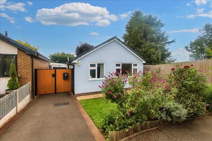 2 Bedroom Detached Bungalow For Sale In Baldwin Street, Newthorpe, Nottingham, NG16