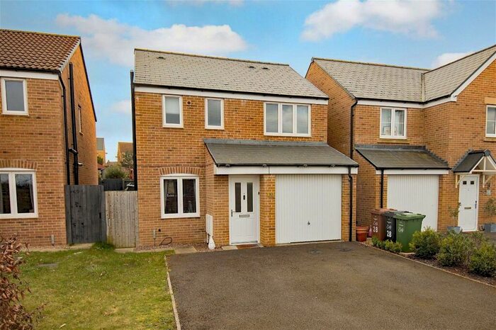 3 Bedroom Detached House To Rent In Fellows Close, Weldon, Corby, NN17