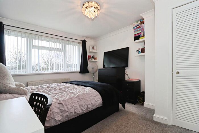 3 Bedroom Terraced House For Sale In Pitchcombe, Yate, Bristol, BS37