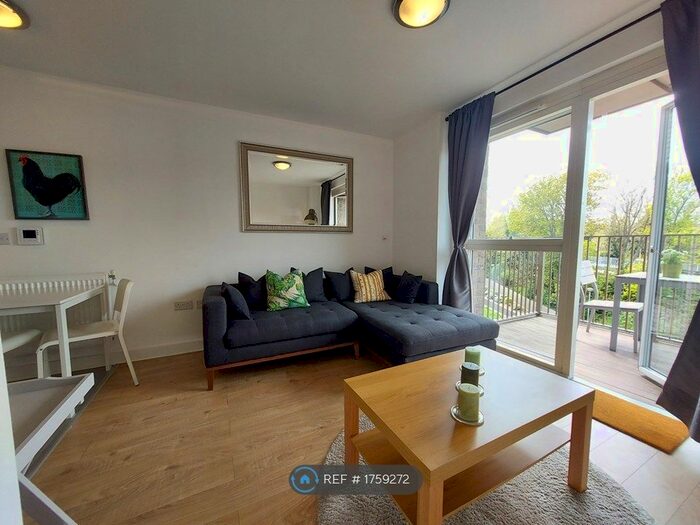 1 Bedroom Flat To Rent In Ferdinand Court, London, SE6