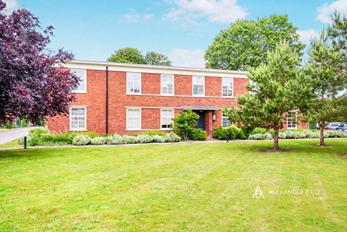 2 Bedroom Apartment To Rent In Trenchard Lane, Garden Quarter, Bicester, OX27