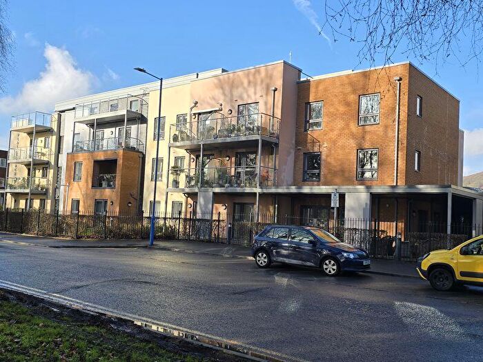 1 Bedroom Apartment To Rent In Modern One-Bedroom Apartment With Stunning Views – Plas Elrych, NP7