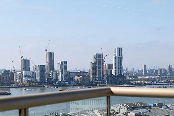 2 Bedroom Flat For Sale In Riverscape, Royal Docks, E16
