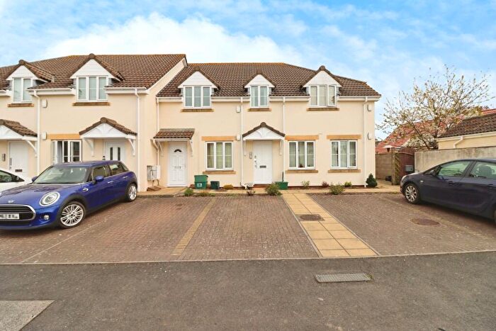2 Bedroom Maisonette For Sale In Eggshill Lane, BS37