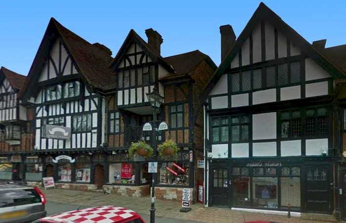 Restaurant Retail Property / Shop To Rent In Station Road West, Oxted, RH8