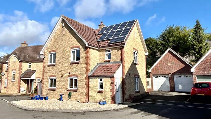 4 Bedroom Detached House For Sale In Highfield, Ilminster, Somerset, TA19
