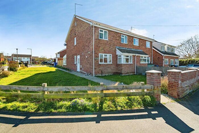 4 Bedroom Semi Detached House For Sale In Sands Lane, Lowestoft, NR32