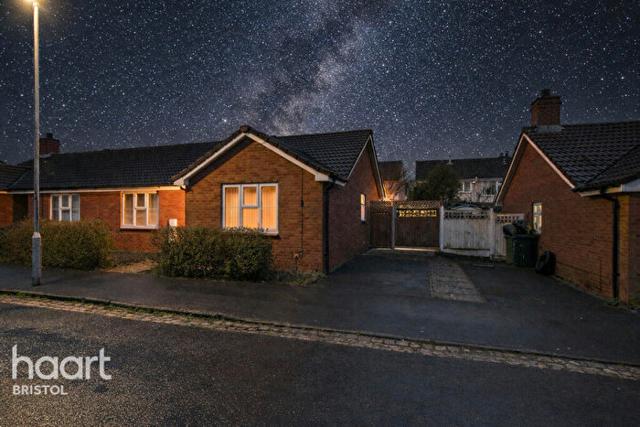 2 Bedroom Bungalow For Sale In Walton Road, Bristol, BS11