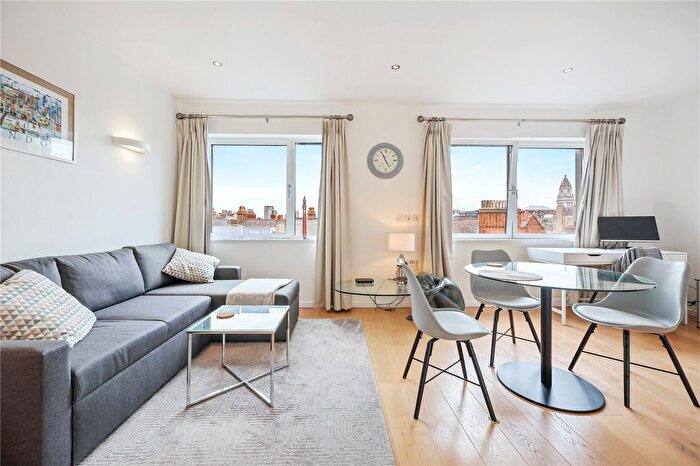 1 Bedroom Flat To Rent In Baker Street, London, W1U